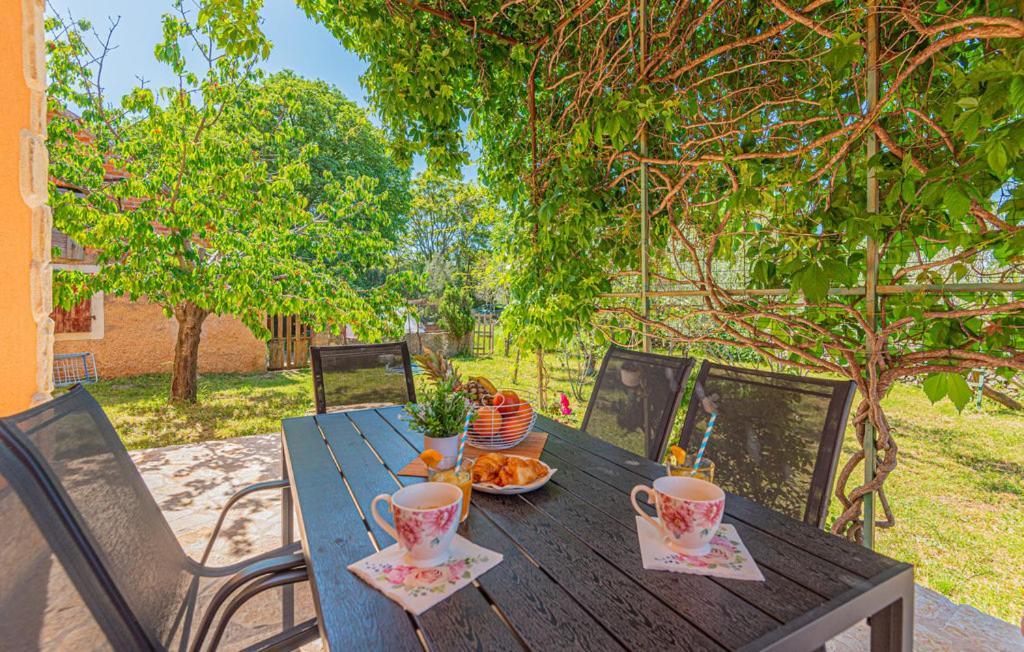 Iris Holiday Home Trbounje Екстер'єр фото