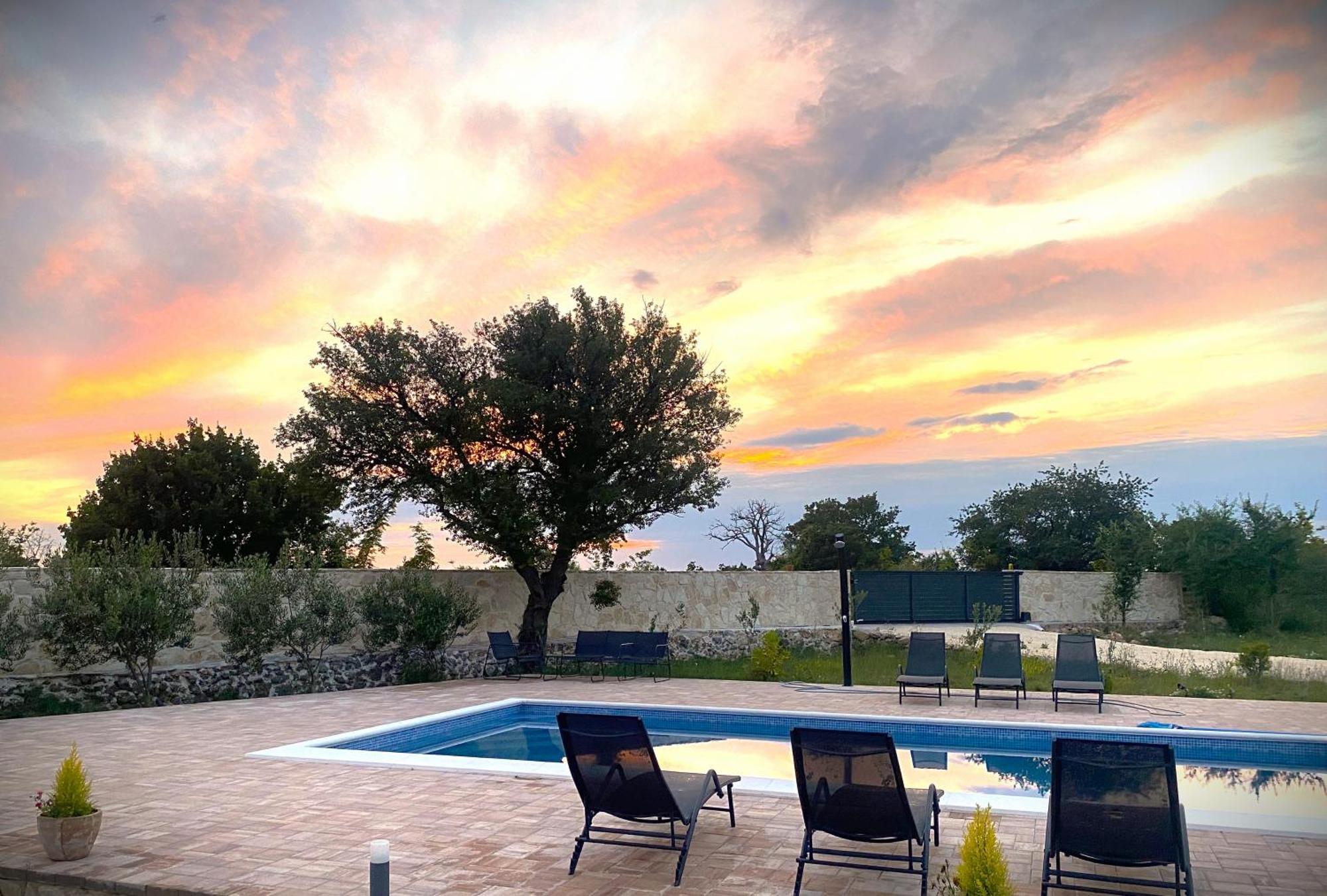 Iris Holiday Home Trbounje Екстер'єр фото